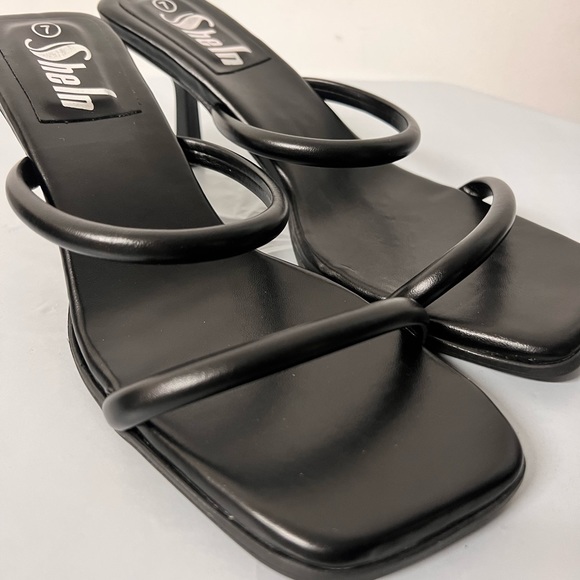 💥3/$15💥NEW - Shein Women’s pyramid heel, black Mule Sandals - Size 7 - Picture 5 of 8